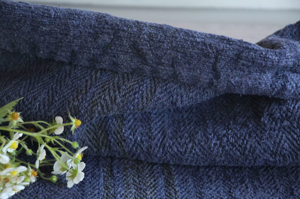 dyed antique linen grain sack, Cottage core, upholstery fabric, durable, L 525 - Image 8