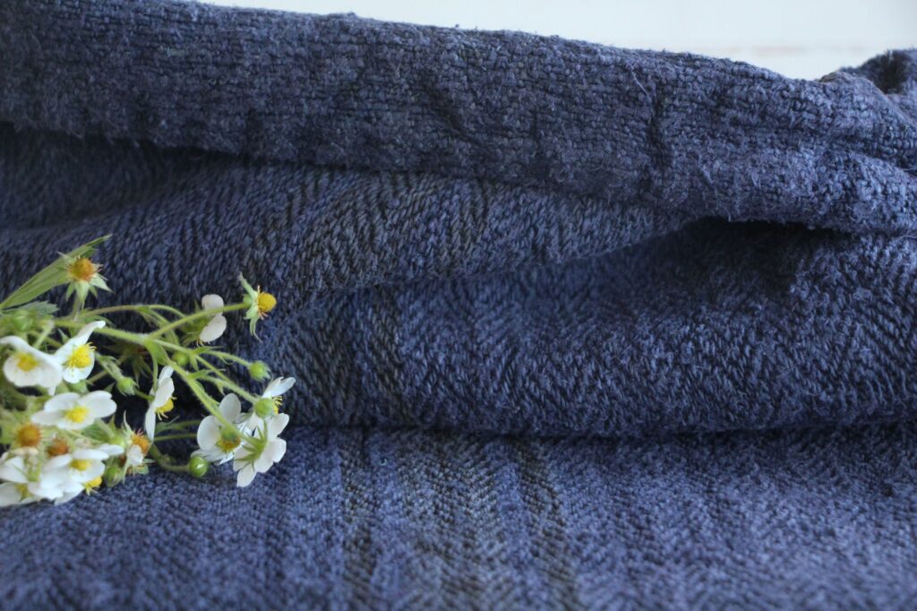 dyed antique linen grain sack, Cottage core, upholstery fabric, durable, L 525 - Image 6
