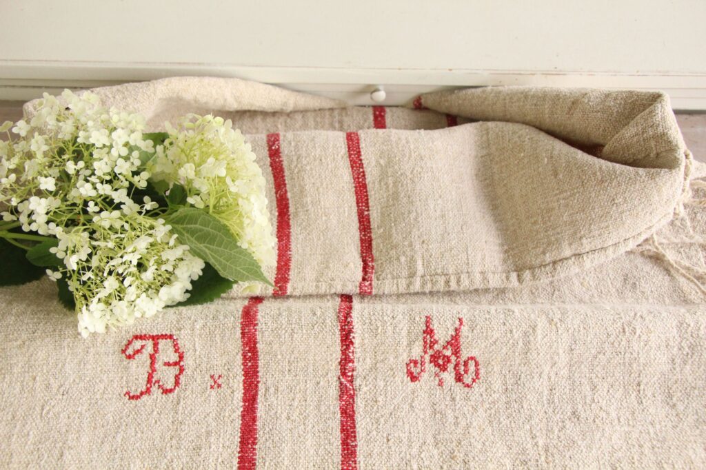 antique linen grainsack, handmade, table cloth, durable, L 678