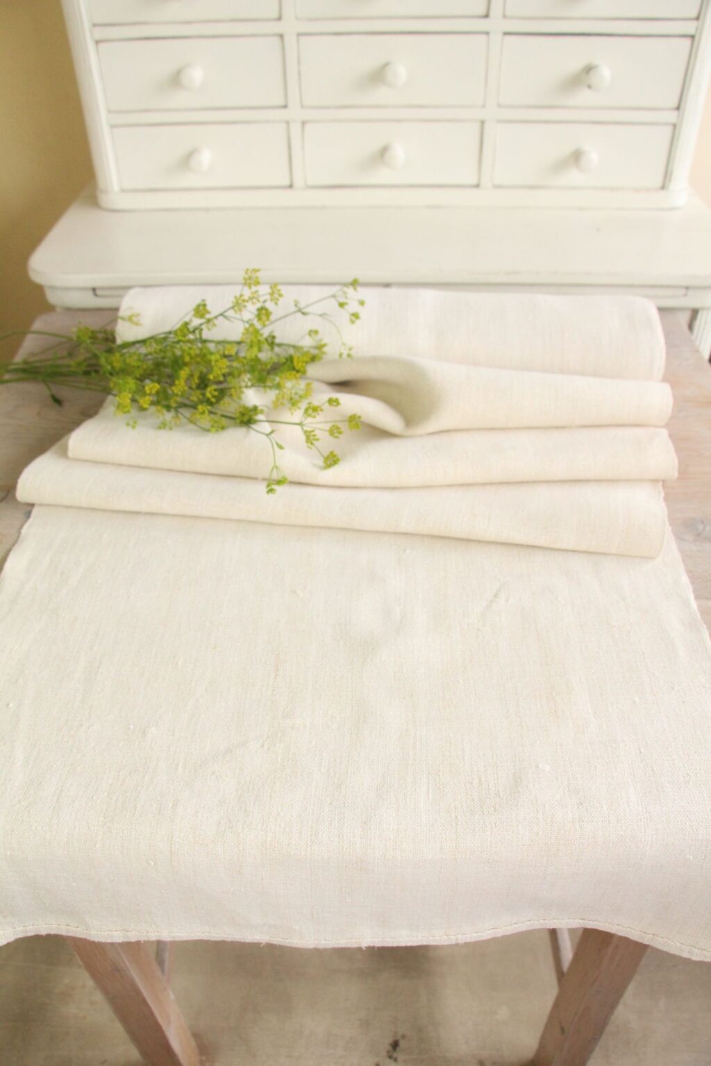 antique linen fabric, 7.98 y, natural fabric, bedding fabric, durabel, Z 084 - Image 2