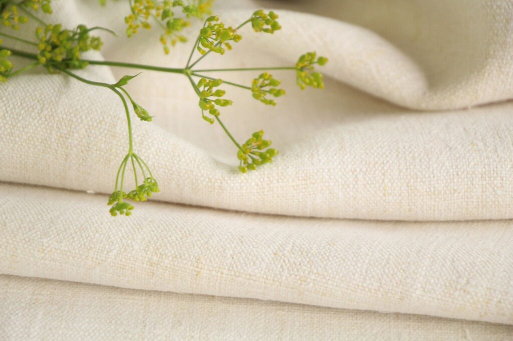 antique linen fabric, 7.98 y, natural fabric, bedding fabric, durabel, Z 084 - Image 10