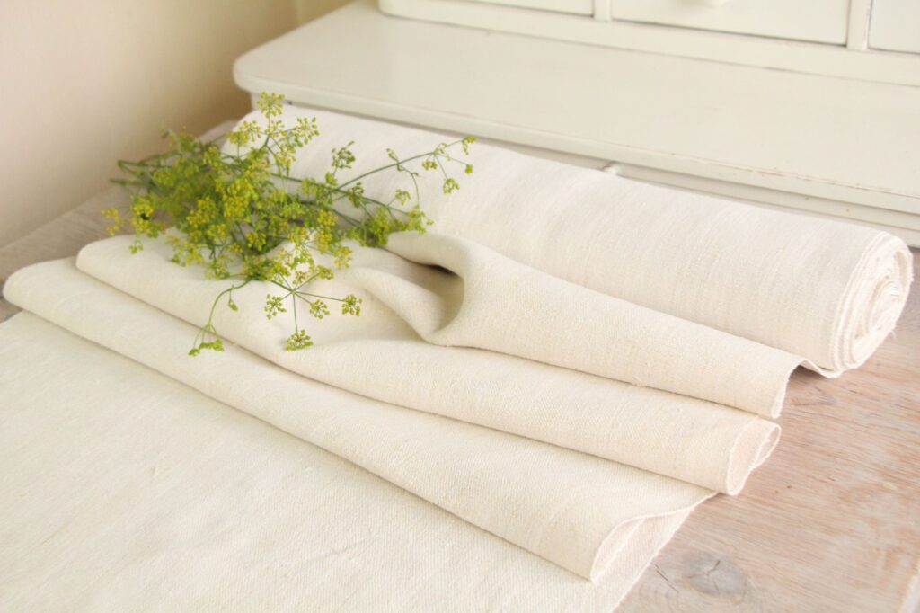 antique linen fabric, 7.98 y, natural fabric, bedding fabric, durabel, Z 084 - Image 3