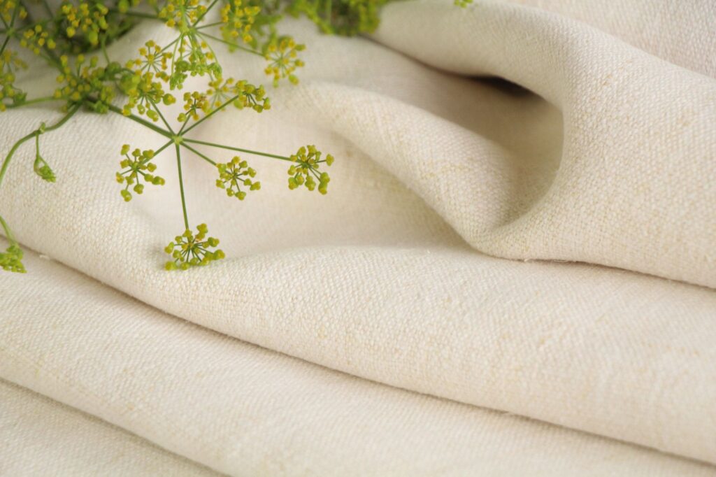 antique linen fabric, 7.98 y, natural fabric, bedding fabric, durabel, Z 084 - Image 9