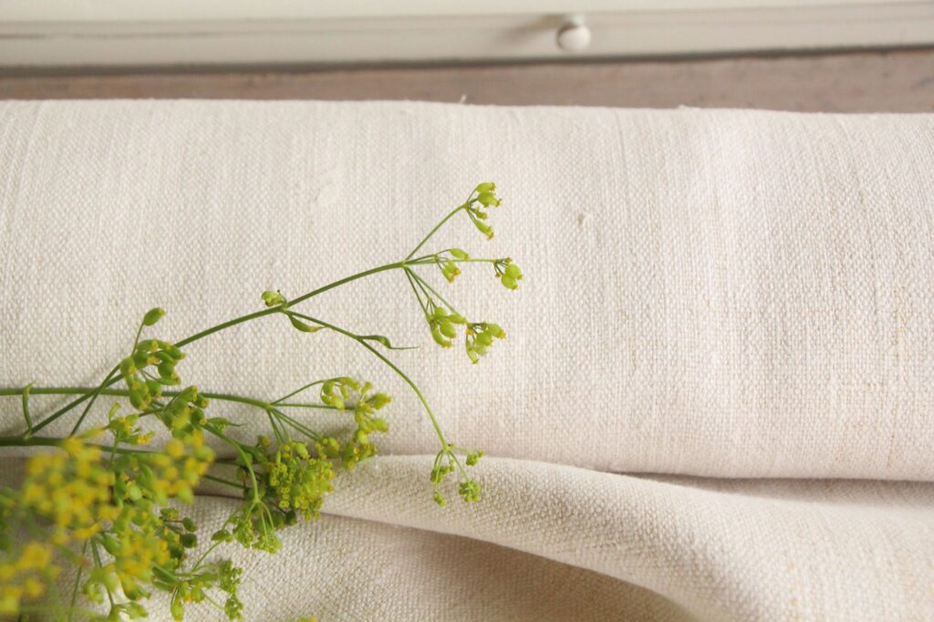 antique linen fabric, 7.98 y, natural fabric, bedding fabric, durabel, Z 084 - Image 5
