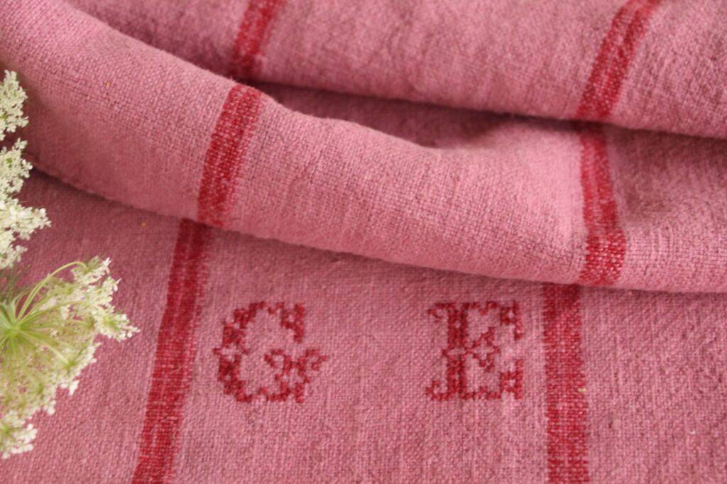 dyed antique linen grain sack, wedding decor, pillow fabric, durable L 712 - Image 9