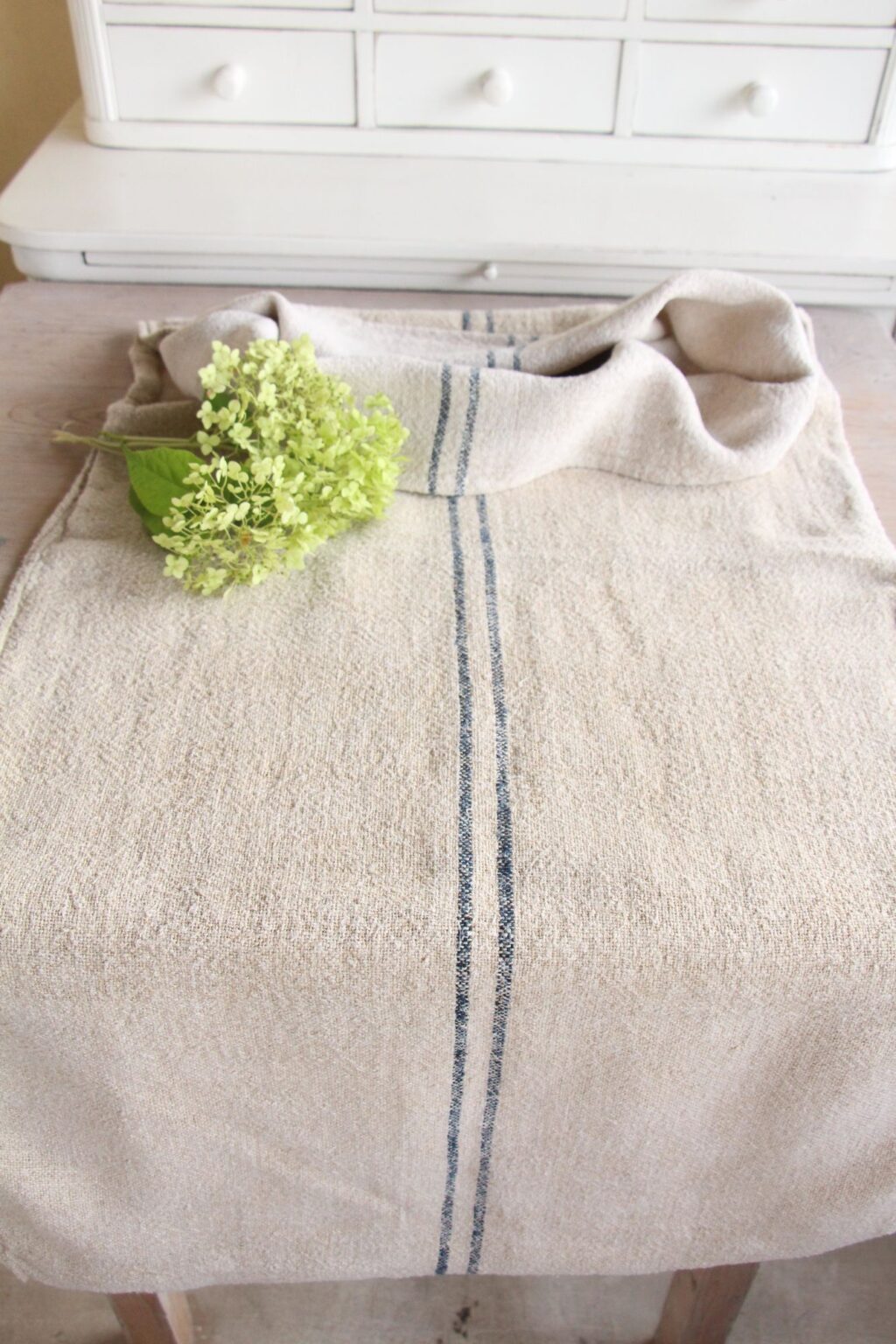 antique linen grainsack, Scandi style, cushion fabric, durable, L 690 - Image 2