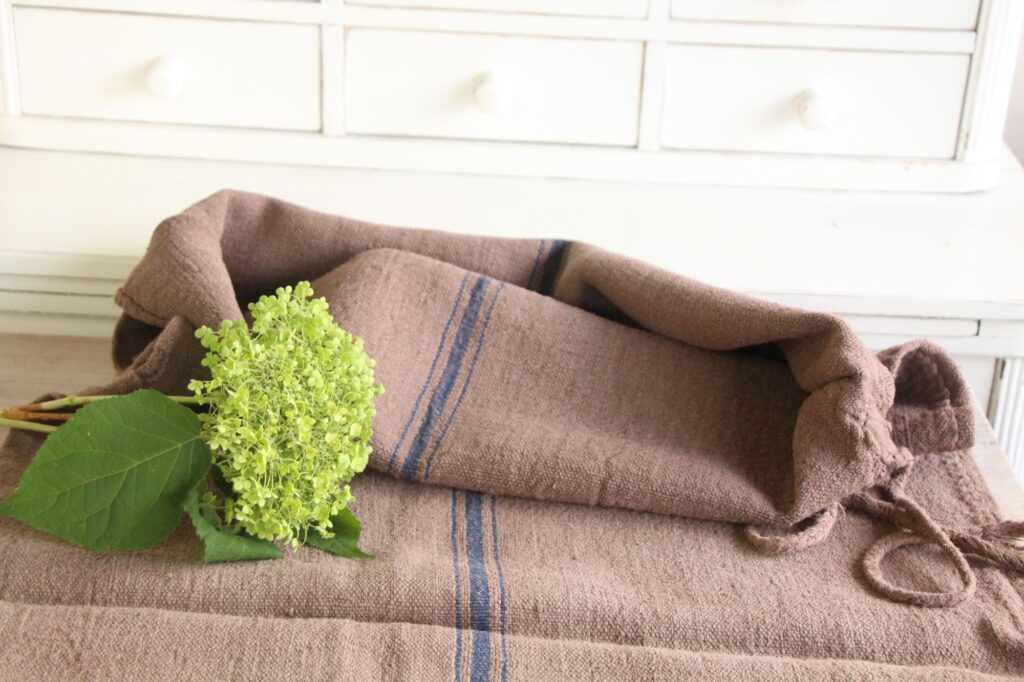 dyed antique linen grain sack, handmade, upholstery fabric, durable L 757 - Image 5