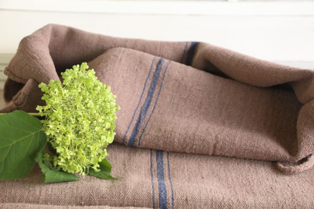 dyed antique linen grain sack, handmade, upholstery fabric, durable L 757 - Image 4