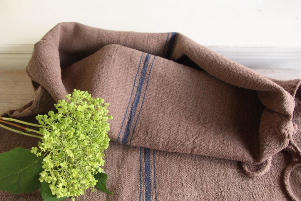 dyed antique linen grain sack, handmade, upholstery fabric, durable L 757 - Image 3