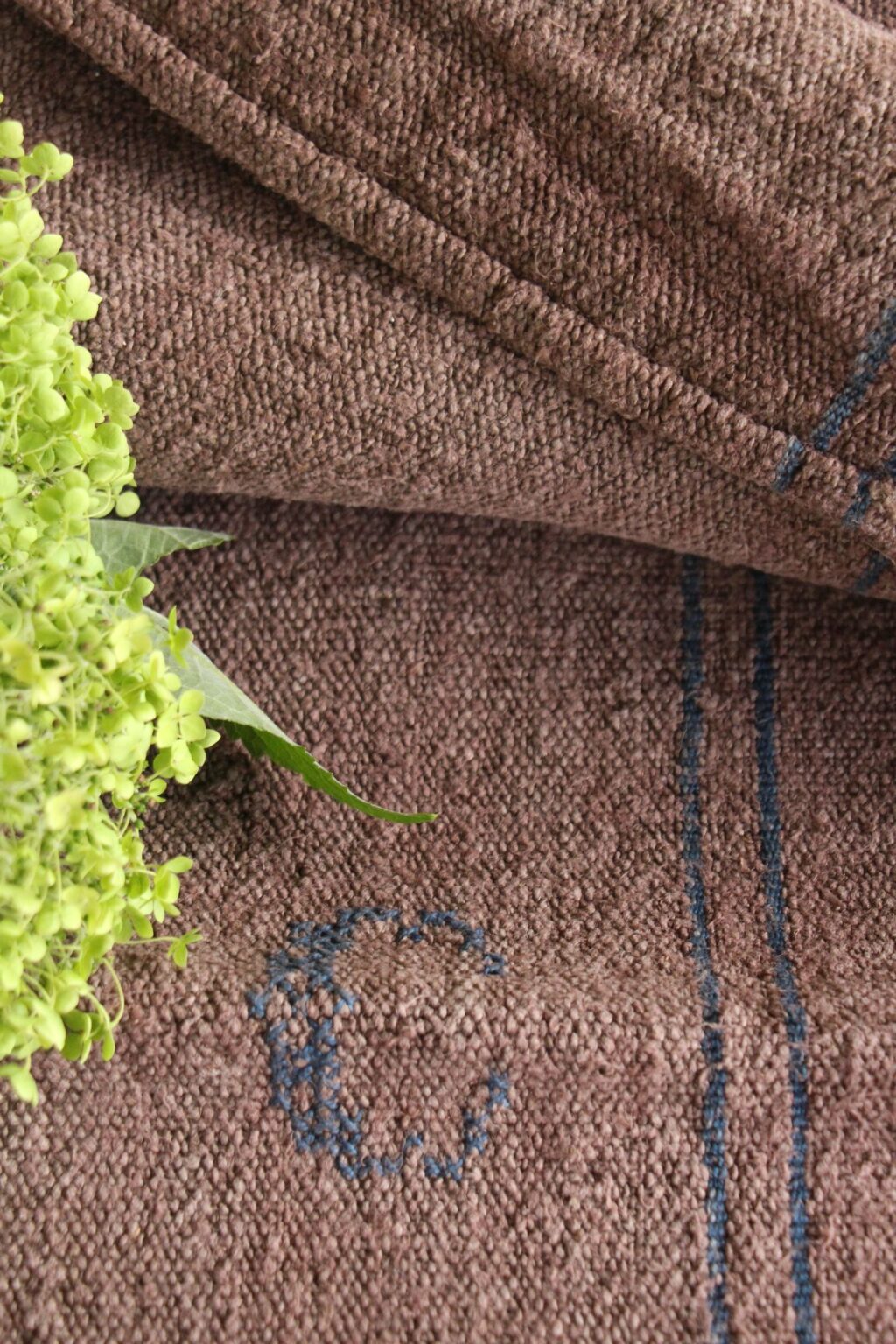 dyed antique linen grain sack, handwoven, rug fabric, durable L 756 - Image 5