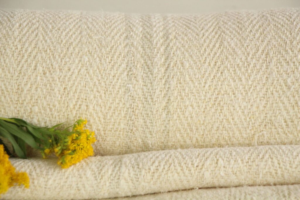 antique linen fabric, 8.63 y, handwoven, rug fabric, durabel, Z 137 - Image 7