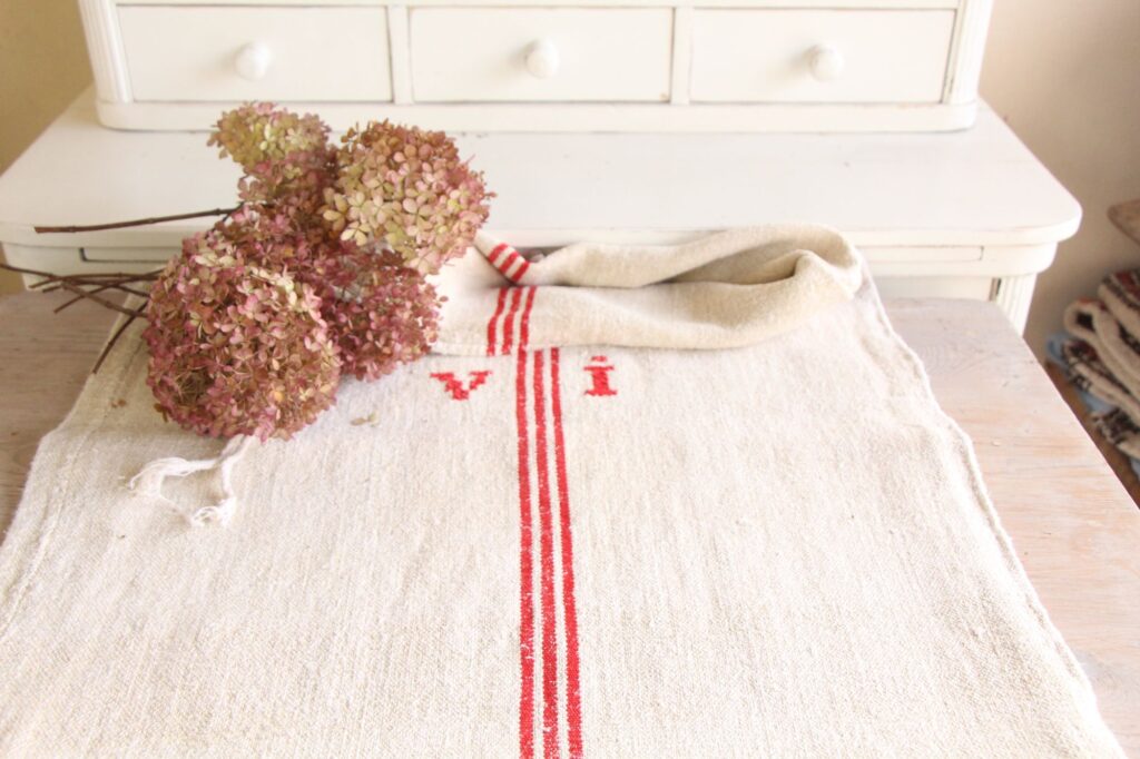 antique linen grainsack, table runner, wedding decor, durable, L 762 - Image 4