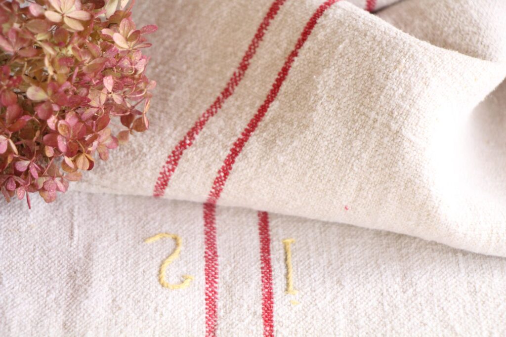 antique linen grainsack, table cloth, wedding decor, durable, L 763 - Image 8
