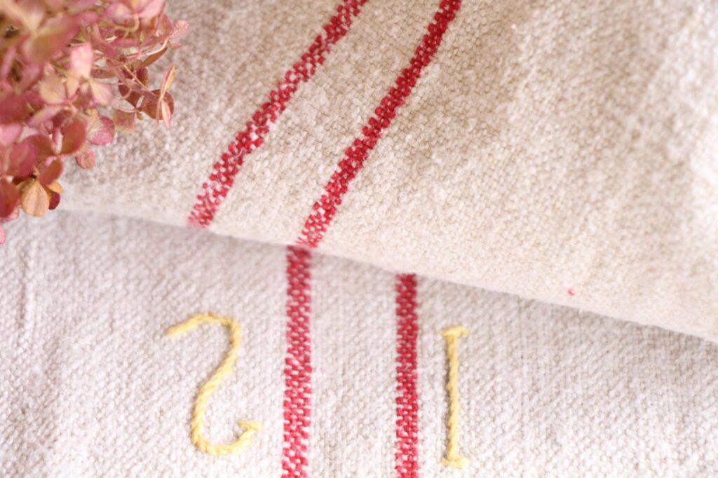 antique linen grainsack, table cloth, wedding decor, durable, L 763 - Image 7