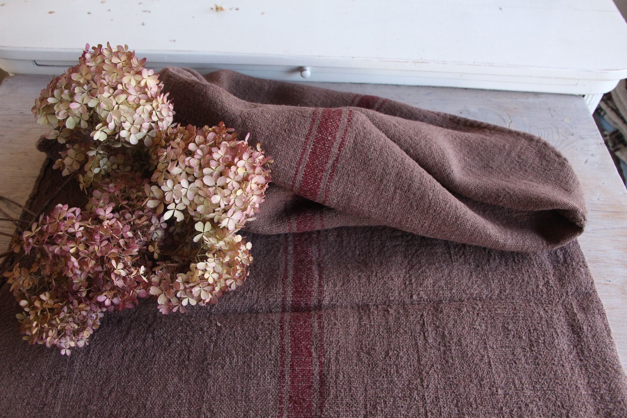 gefärbter antiker Leinen-Getreidesack, handgewebt, Landhaus Dekor, langlebig, L 778