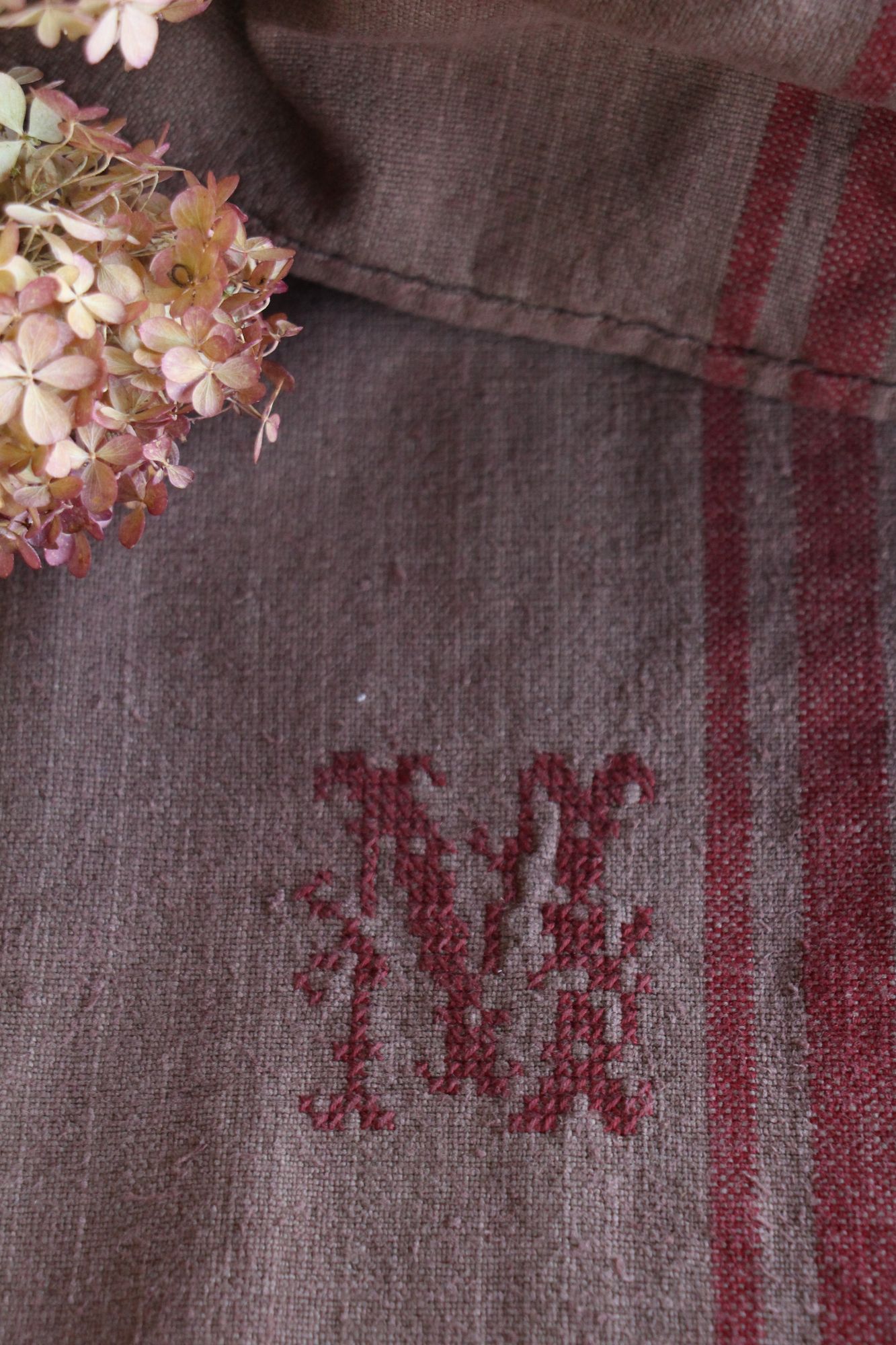 dyed antique linen grain sack, handwoven, farmhouse decor, Monograms, durable, L 774 - Image 6