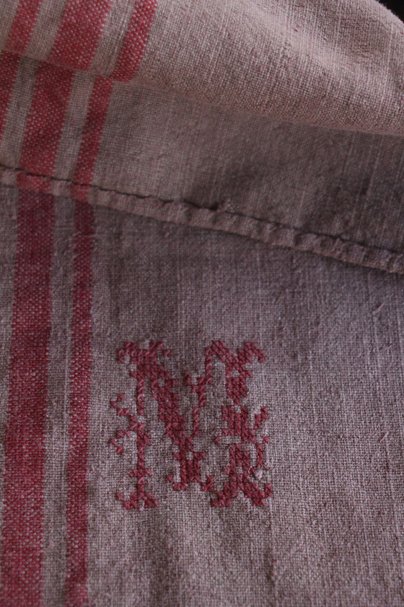 dyed antique linen grain sack, handwoven, farmhouse decor, Monograms, durable, L 774 - Image 7