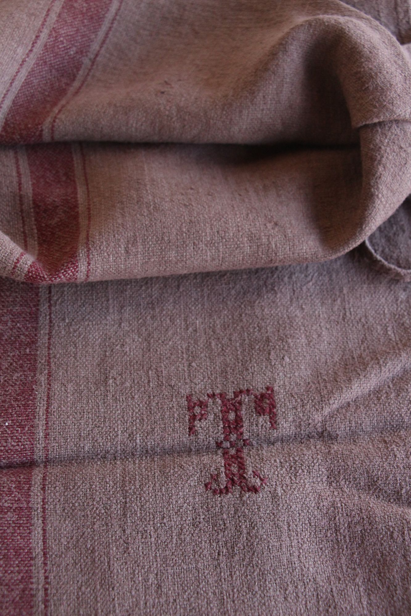 dyed antique linen grain sack, handwoven, farmhouse decor, Monograms, durable, L 773 - Image 6