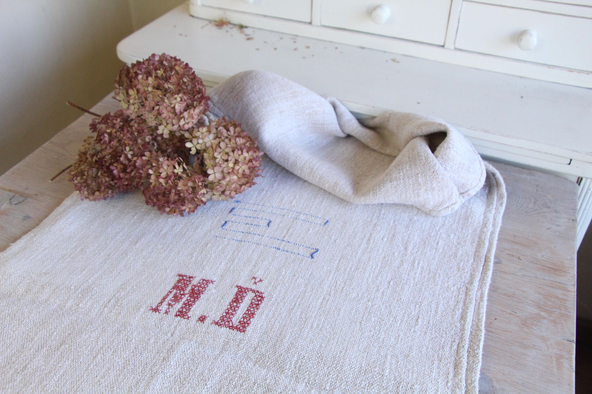 antiker Getreidesack aus Leine, Naturstoff, Tischläufer, Monogramm, langlebig, L 714 – Bild 4