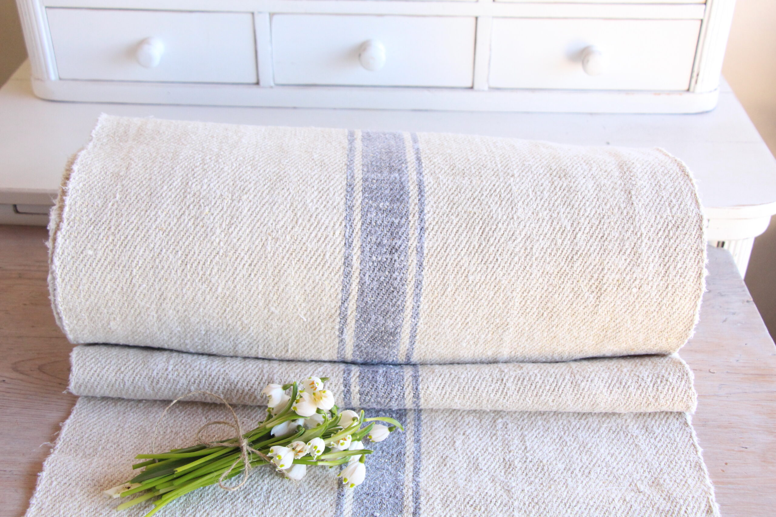 antique linen fabric, 10.93 y, upholstery fabric, faded stripes, durabel, Z 163 - Image 4