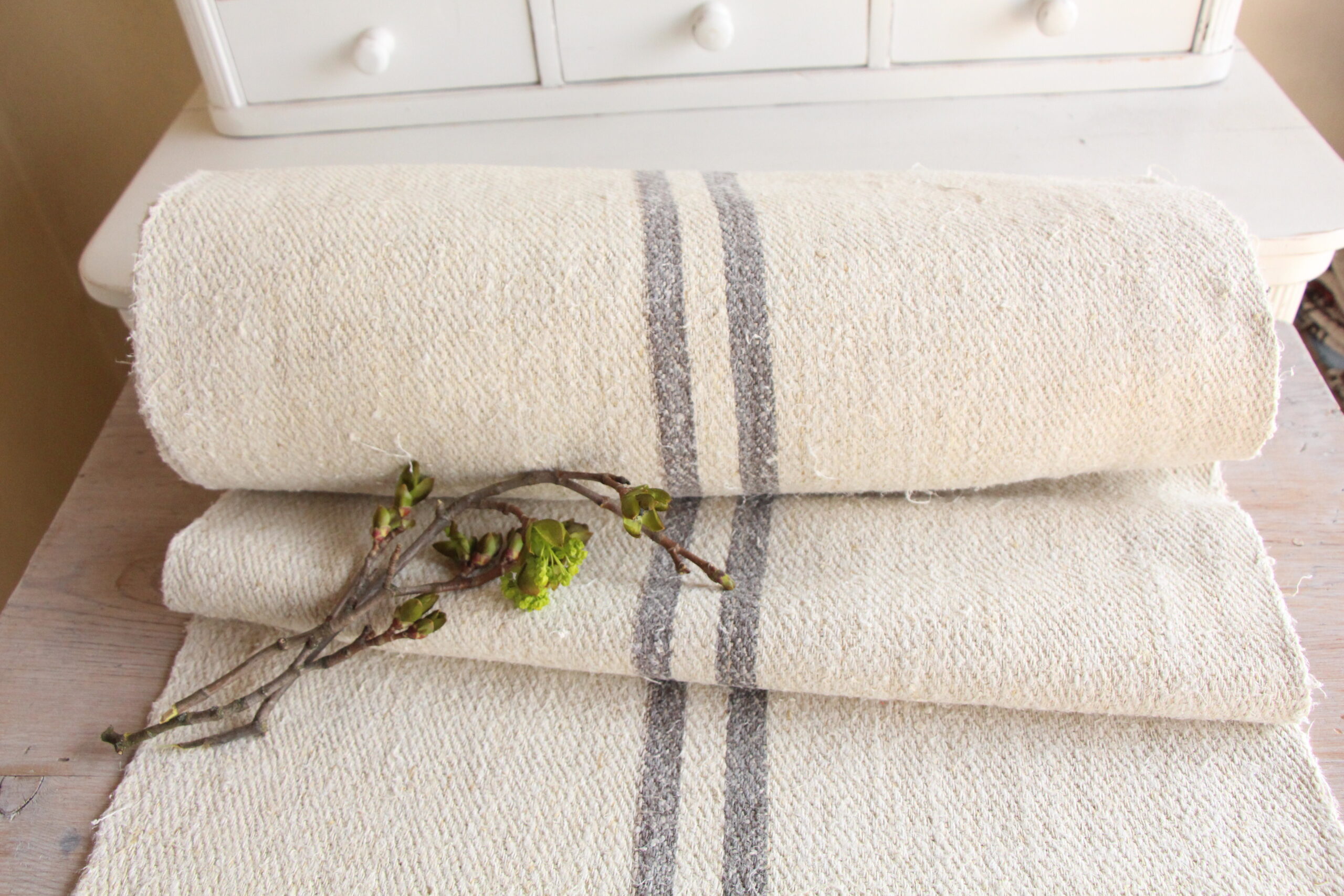 antique linen fabric, 10.50y, upholstery fabric, faded stripes, durabel, Z 180