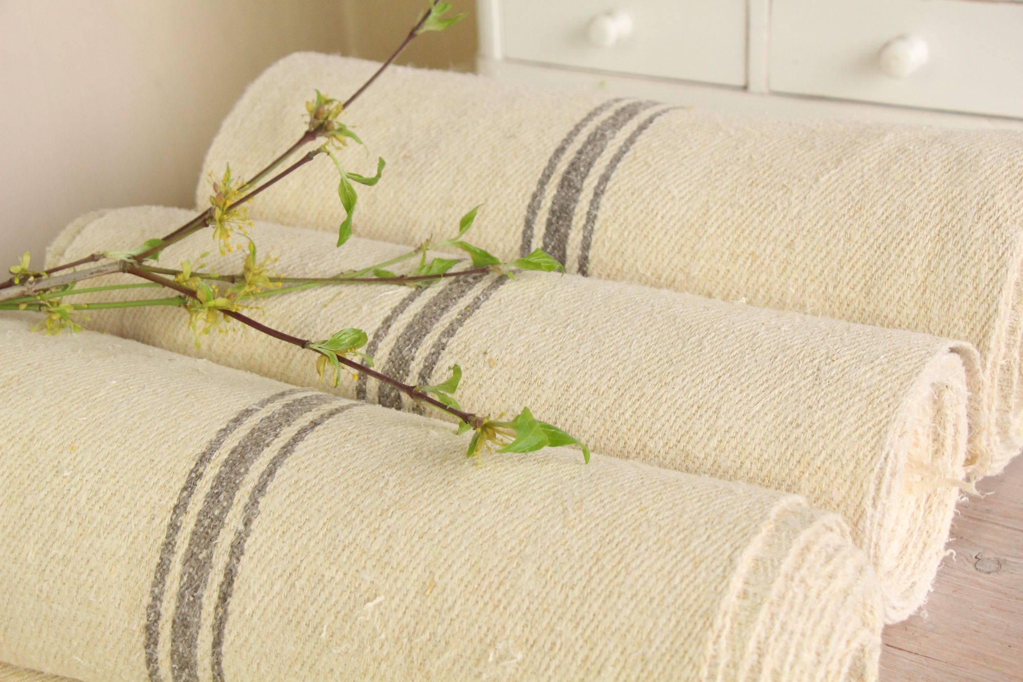 antiker Leinenstoff 24,2 m, Großangebot, Polsterstoff, wabi sabi, Z 175