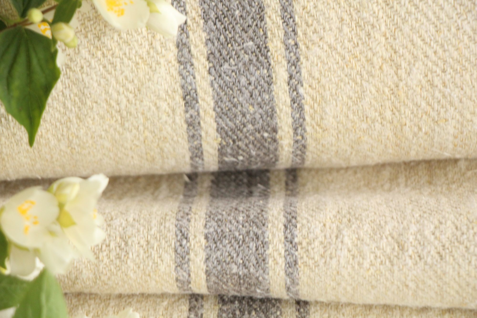 antique linen fabric, 26.02 y, bulk offer, farmhouse decor, stairrunner fabric, Z 207 - Image 6
