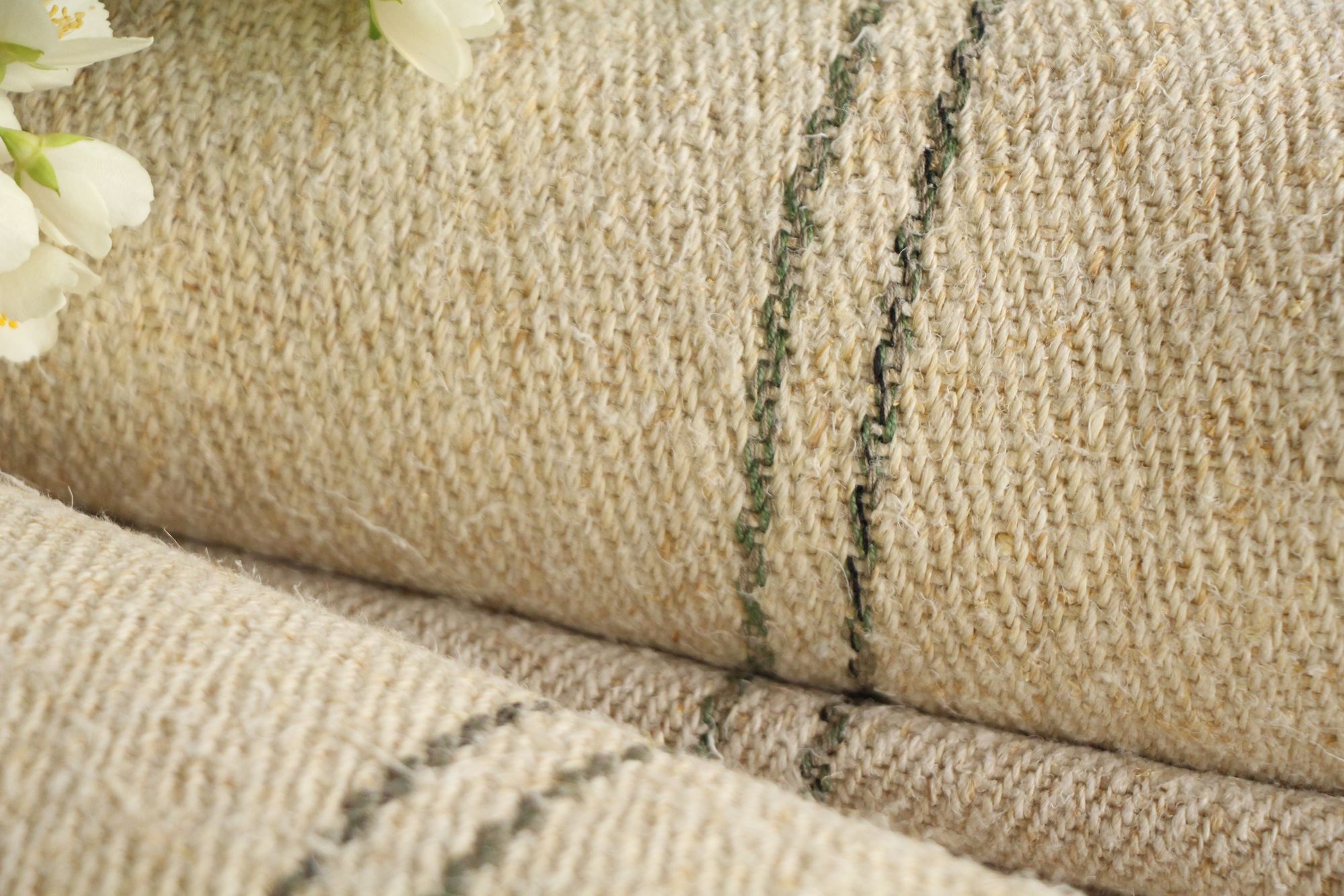 antique linen fabric, 9.4 y, bulk offer, farmhouse decor, stairrunner fabric, carpet, Z 198 - Image 5
