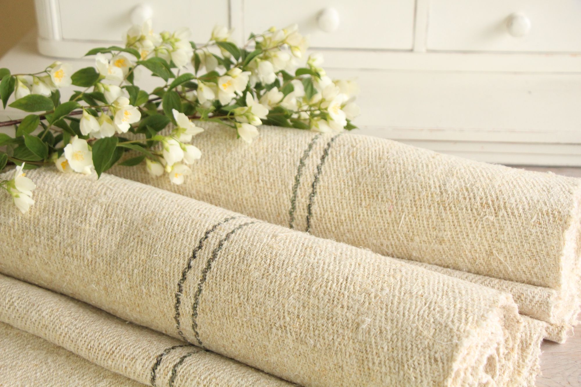 antique linen fabric, 9.4 y, bulk offer, farmhouse decor, stairrunner fabric, carpet, Z 198 - Image 4