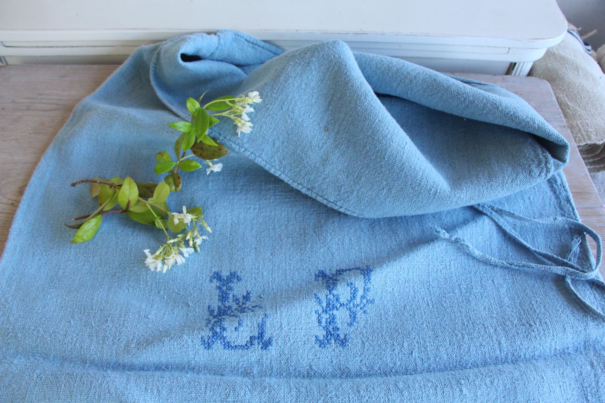 dyed antique linen grain sack, pillow fabric, bathmat fabric, durable L 258