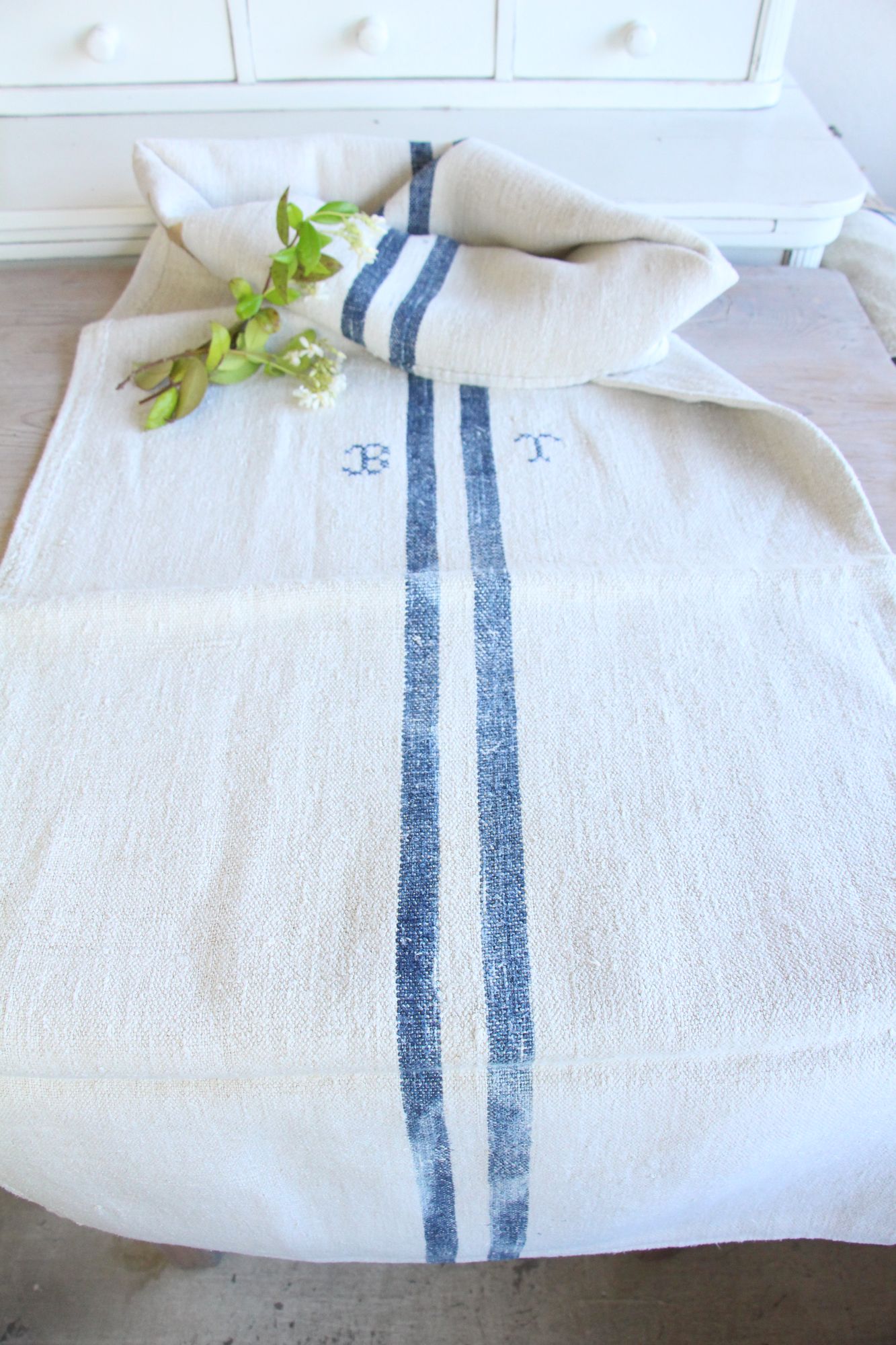 antique linen grainsack, pillow fabric, farmhouse decor, durable, L 813