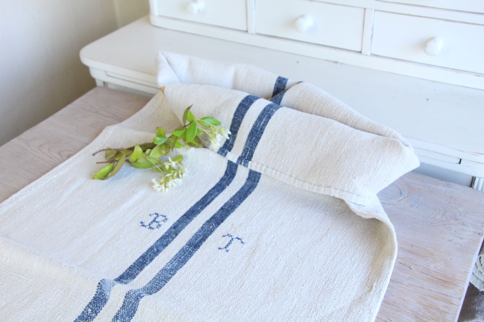 antique linen grainsack, pillow fabric, farmhouse decor, durable, L 813 - Image 4