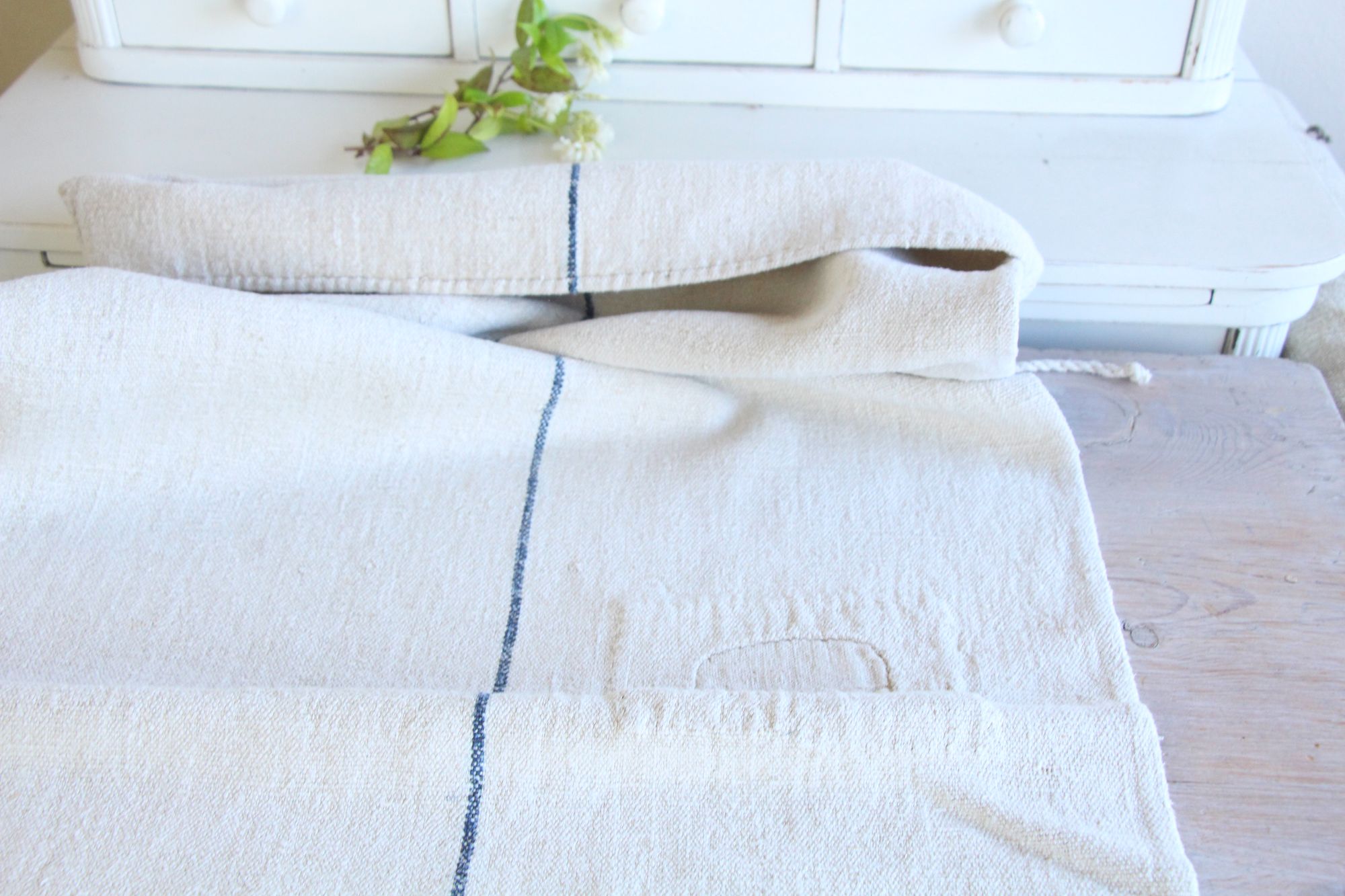 antique linen grainsack, pillow fabric, farmhouse decor, durable, L 801 - Image 2
