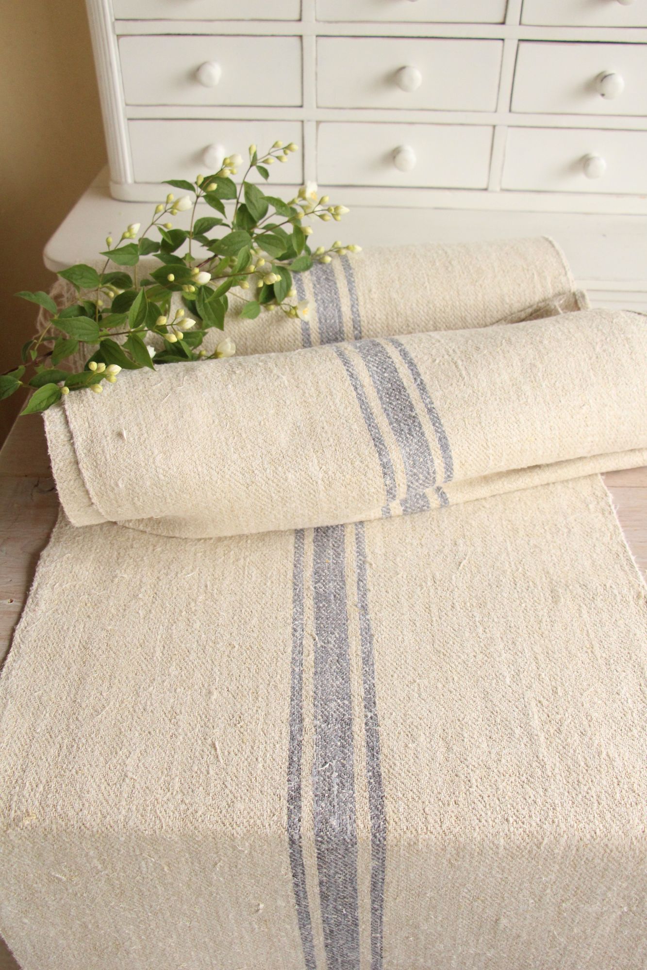 antique linen fabric, 16.62 y, bulk offer, farmhouse decor, stairrunner fabric, Z 186