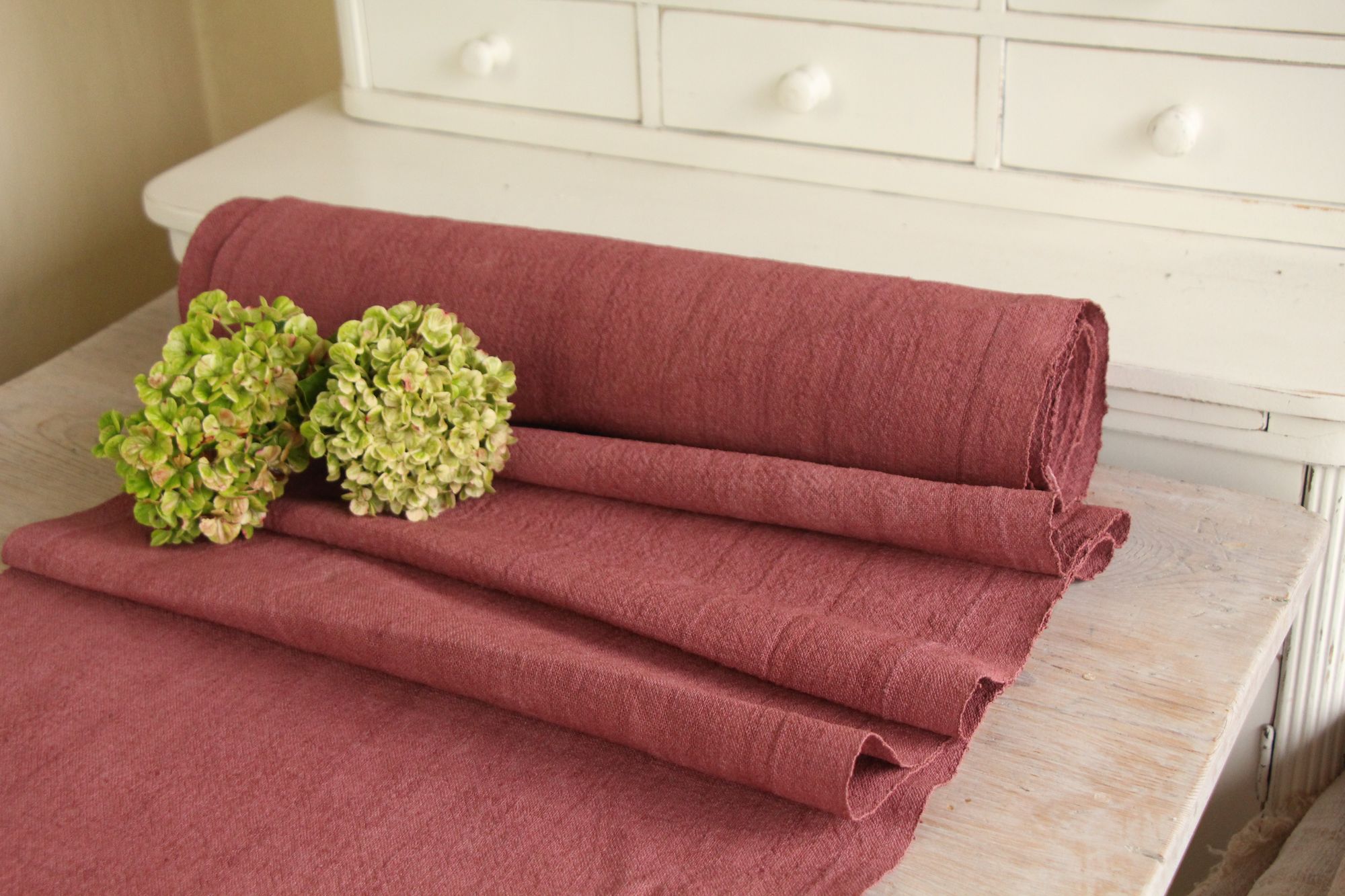dyed antique linen fabric, 8.53 y, table cloth, handmade, Z 282