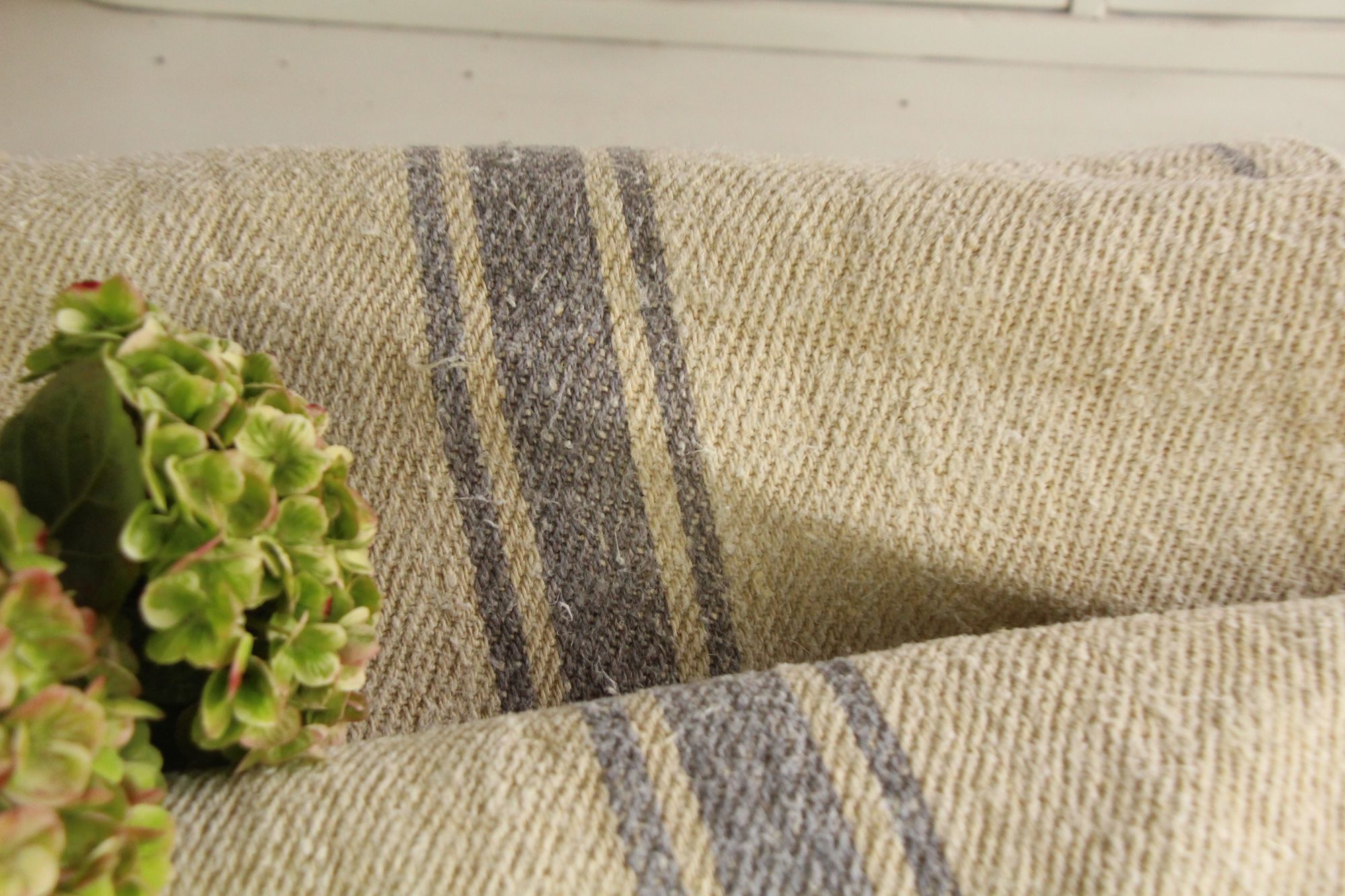 antique linen fabric, 24.50 y, bulk offer, farmhouse decor, wabi sabi, upholstery fabric, carpet fabric Z 303 - Image 5