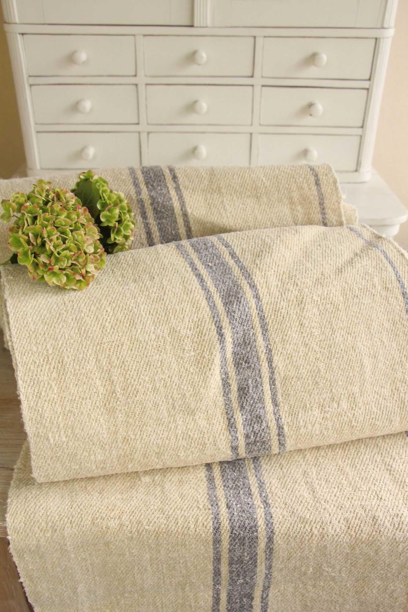 antique linen fabric, 24.50 y, bulk offer, farmhouse decor, wabi sabi, upholstery fabric, carpet fabric Z 303 - Image 9